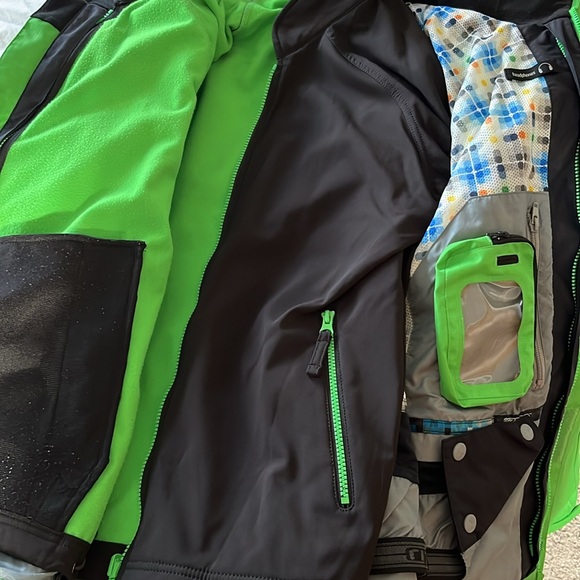 RIPZONE Trilogy green apple 3in1 winter ski/snowboard jacket. - Picture 13 of 15